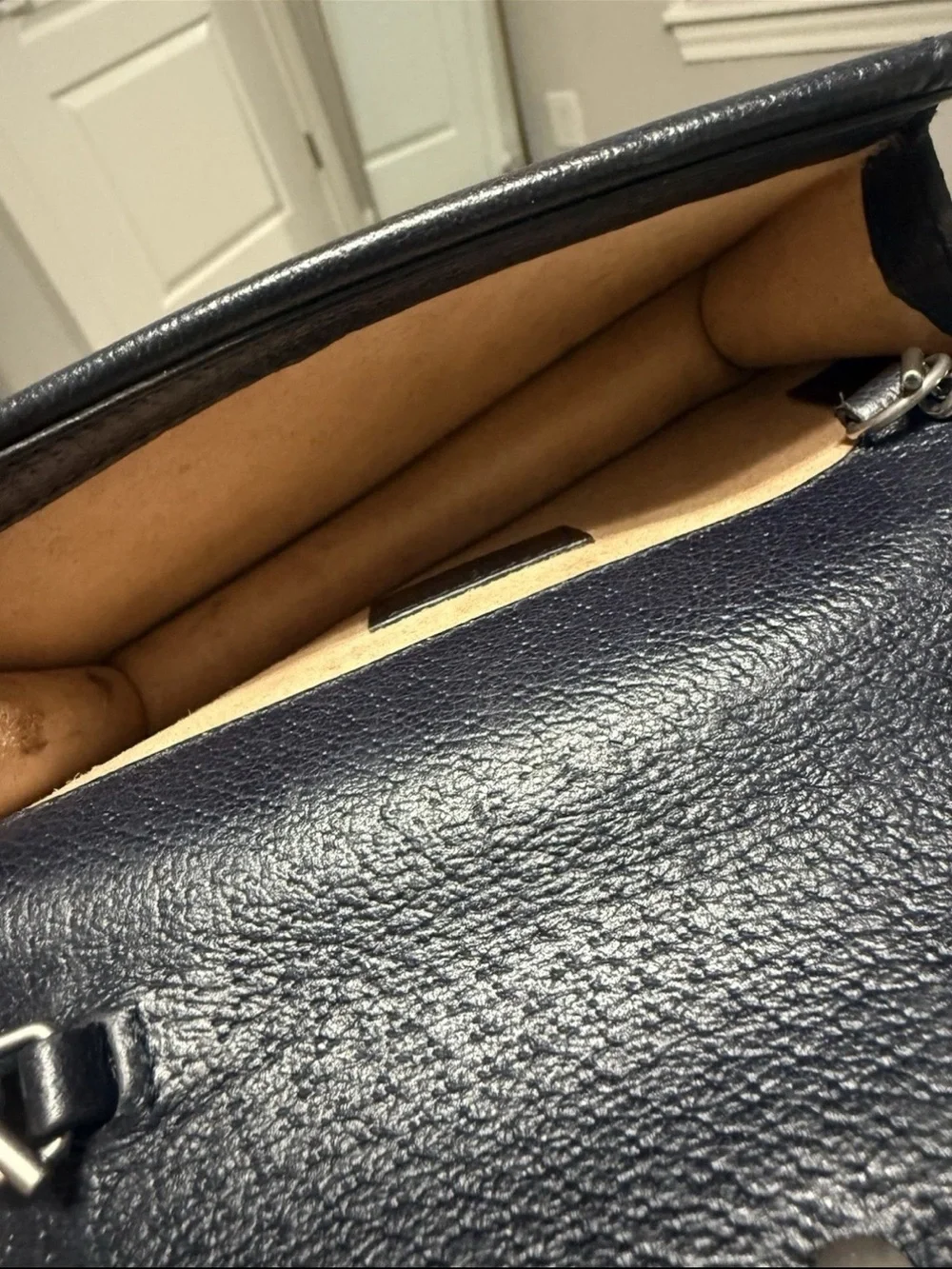 Gucci authentic shoulder